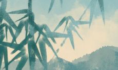 在上海，迎接新年的第一天，人们喜欢享用美味的汤圆作为早餐