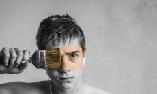 通过面相看,揭示男女命中注定的因素,展现他们的缘分纽带