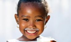 女生享有两位食神的待遇,这两位食神分别生肖属相是哪种,究竟能被归为哪一等命呢?