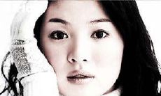 揭秘天蝎座美女的无与伦比魅力：不可错过的卷发造型方法