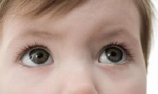 鼻子周围的痣相解析:探讨鼻边痣的意义及其可能带来的影响