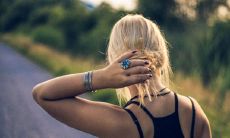 为什么那些脸部线条修长的人似乎总是缺乏好运? — 探讨脸部瘦瘦的人群在幸福感和人际关系方面的状况