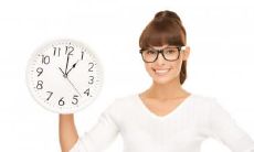 探究女性额头上的龙骨造就何种面相?揭秘女性面部骨相学说