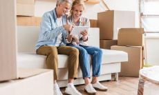 如何根据男性左眼皮跳动的模式来推断吉凶?探讨一般的眼跳吉凶推断方法