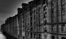 如何通过调整办公室风水,在阴面增添阳气,提高工作效率和办公室风水能量?