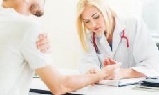 2020年农历十月份,寻找探访病人的吉日,哪个日期最适合?