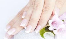 手相图解:揭秘女性财运之路,如何看出女子手相上的财运线及其含义?