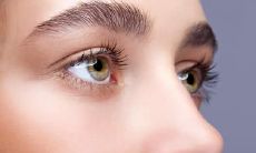 左脸颊上有痣,这个特征暴露了男性的性格,究竟是好还是坏?-探讨男性左脸颊上痣的痣相学意义