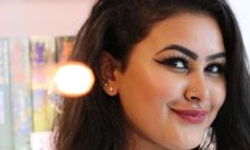 女性中耳朵位置高于眉毛的个体特征分析