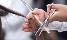 2020年农历十月份有哪些适宜理发的黄道吉日可供选择?