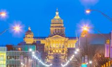 嘴角右下方的痣代表什么?具体含义和预示,以及嘴边痣的优缺点与综合评价