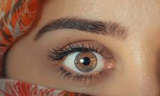 右眉毛有疤是一种幸运的兆头吗？ 这个特殊的生理特征是否有着引领着人们事业成功与大富大贵的神秘力量？