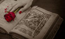 详细对照表:天干地支五行对应表格,标注了六十甲子对应的年份