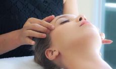 山根宽的女人有福气吗 山根怎样才有福