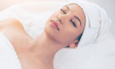 脖子上有三圈颈纹算命好吗 脖子面相详解