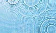 人中呈水滴形好不好 人中形状的含义