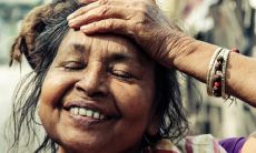 笑纹和法令纹的区别图解