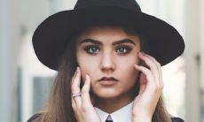 女人嘴角有括号纹面相好不好 一生命运怎么样