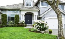 婚后掌权的生肖女 手握家庭财政大权