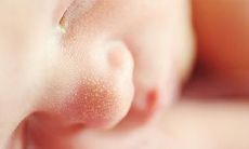 鼻子左侧有一个痣好不好 这里有痣有财吗