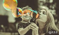 2023年九月十六出生五行缺火男孩女孩名字