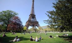 虞晓雷姓名评分71分