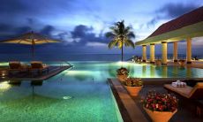 鲍天乐姓名评分76分