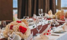 2022年农历腊月初一结婚日子如何 适宜办酒席办喜事吗