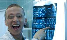 颜云飞姓名评分89分