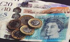 手机后面放多少钱吉利 能招财吗