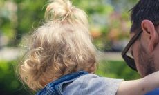 父亲属蛇儿子属虎破解犯冲方法