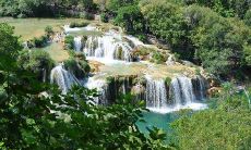 为什么进门不能见客厅 入户门直接对客厅如何处理