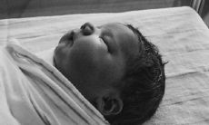 晚产的孩子是贵人吗 为何说晚出生的孩子是个宝