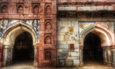 顾蔚泉姓名评分83分