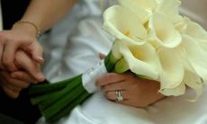 2022年2月9日宜订婚吗 今日提亲好吗