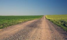 五行缺土就是没钱吗 五行缺土会怎么样