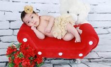 2020农历十二月出生五行缺木的鼠宝宝取什么名字好?