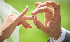 2022年属蛇犯太岁结婚会有什么影响