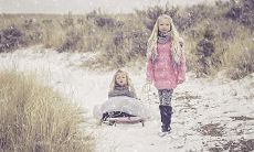 2021辛丑牛年农历五月二十七日出生女孩起名宜用字