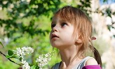 2021年农历二月十四日出生的女孩如何起名？