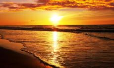 AstroTwins 2017年8月整体运势：乘上改变的浪潮